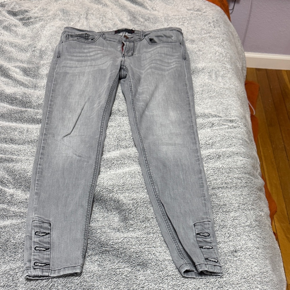 Etienne Marcel Stylish Gray Women Jeans